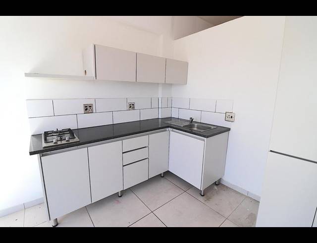 1 BEDROOM PROPERTY TO RENT IN FERNDALE